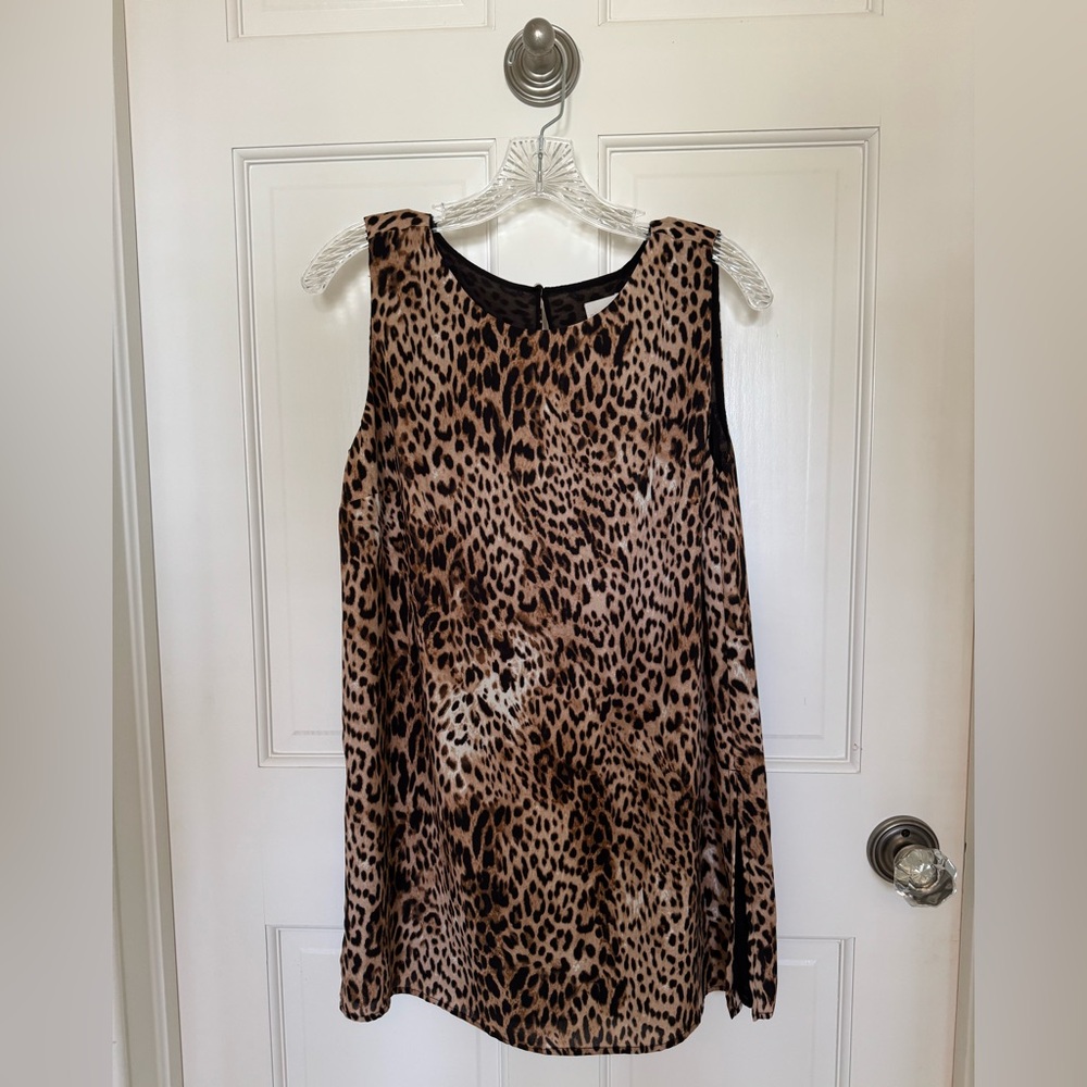 EUC Chicos Leopard Print Lined Sleeveless Shirt Size 1 / Medium